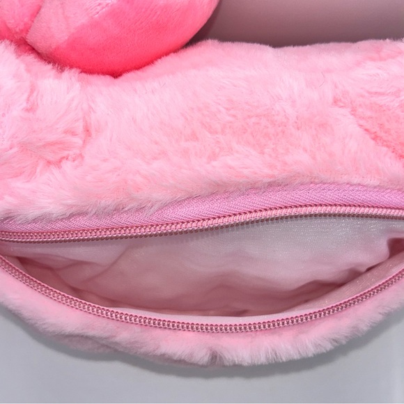Plush Hello Kitty Purse - Picture 5 of 6
